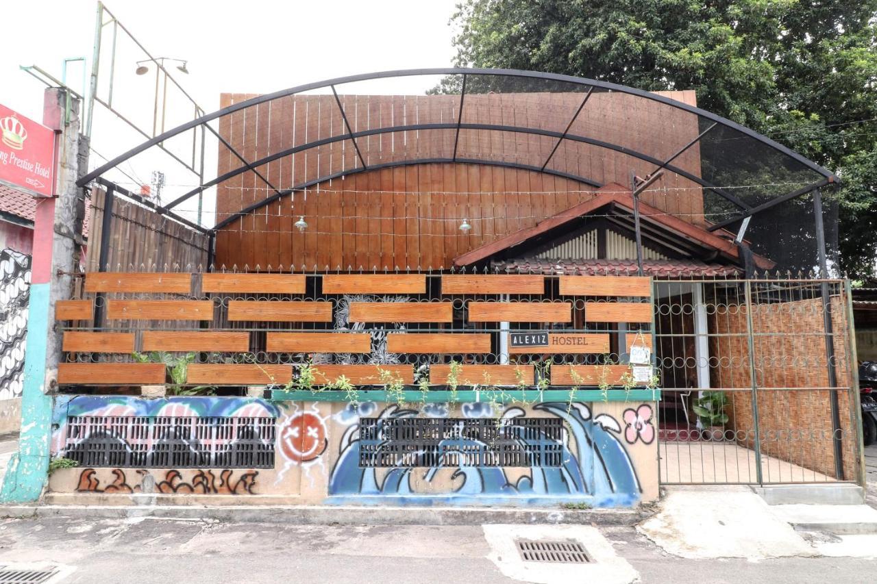 Alexiz Hostel Jogjacarta Exterior foto